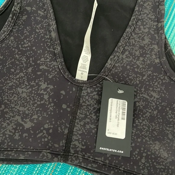 Peloton Lululemon Energetic Edge Reflective Crop Tank Bra - Picture 4 of 4